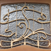 Typisch Art Nouveau-element in Brussel aan het Horta-huis in de Amerikastraat