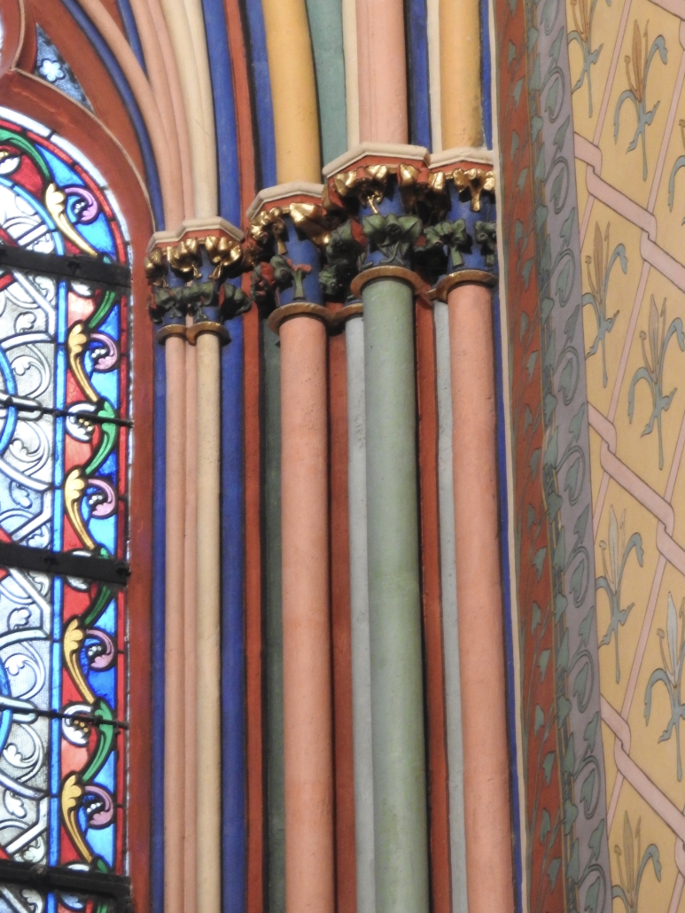 schoon gemaakt en zie: heldere kleuren, maar in 19e eeuwse stijl.